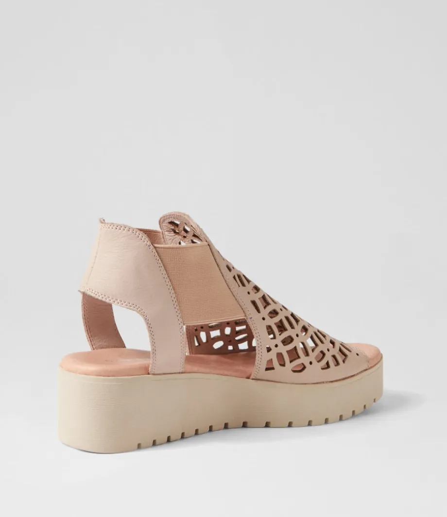 Odate Cafe Nude Leather Sandals