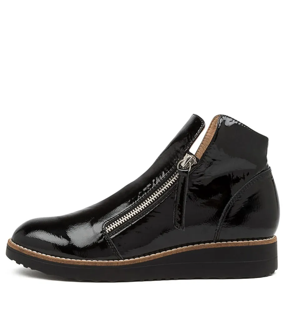 Ohmy Black Patent Leather Boots Black Sole