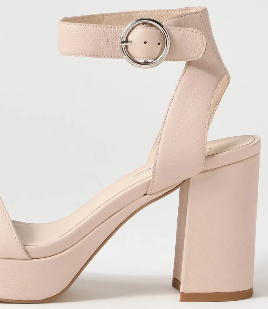 Oita Nude Leather Sandals