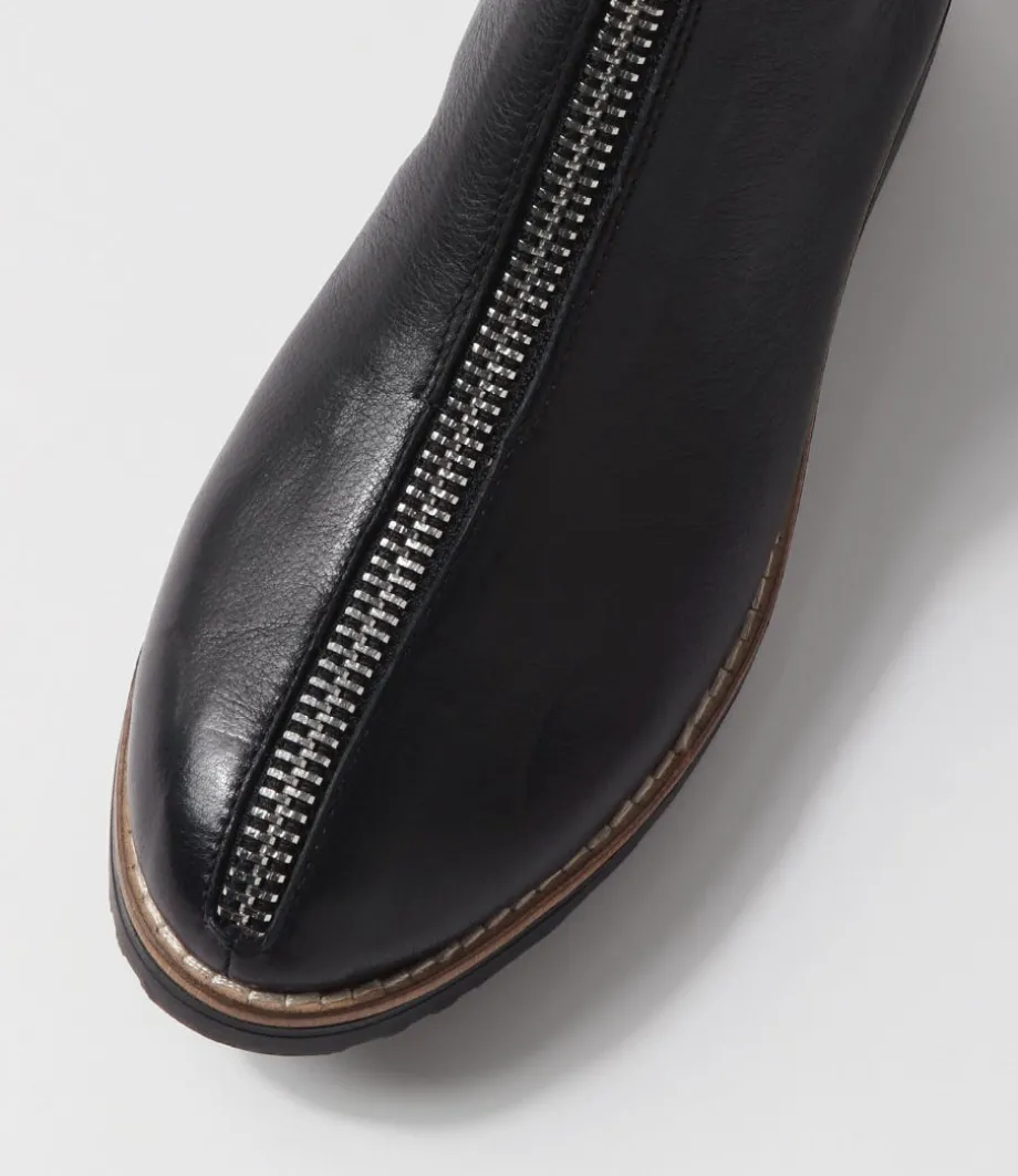 Oseda Black Leather Ankle Boots