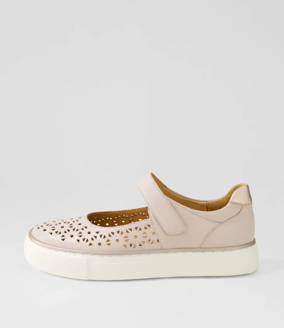 Pannah Xf Dusty Pink Rose Gold Leather Mary Janes