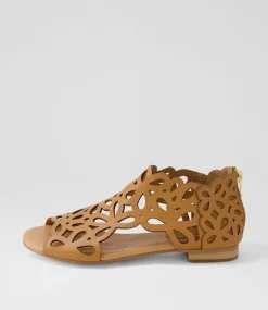 Pietro Tan Leather Sandals