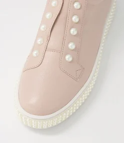 Quempo Dusty Pink Leather Sneakers