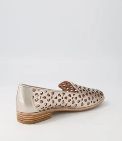 Quuets Platinum Leather Loafers