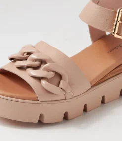 Racassy Cafe Brush Leather Sandals