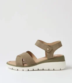 Rimini 32 Pistachio Leather Sandals