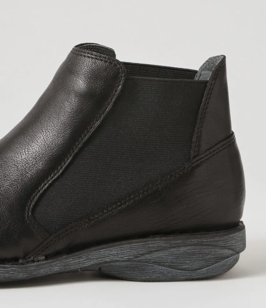 Rosiel Black Leather Chelsea Boots