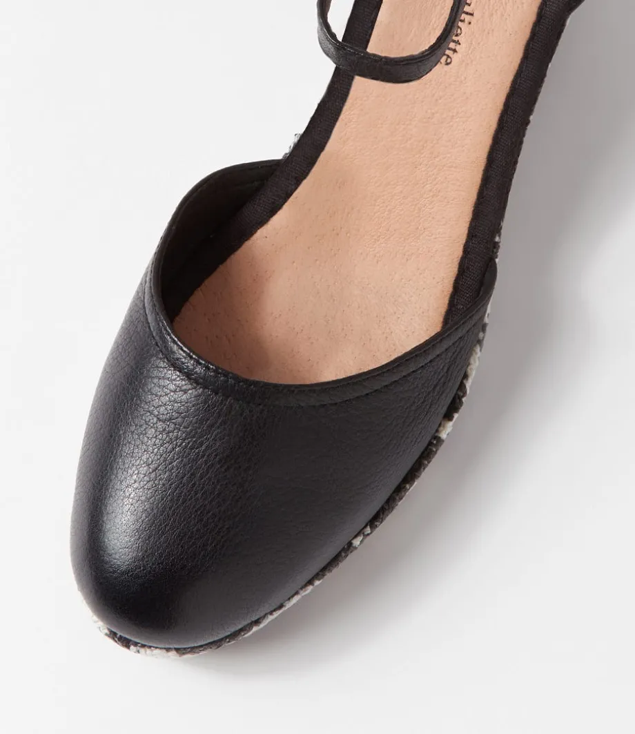 Rylaf Black Aztec Leather Clogs