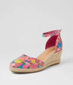 Rylen Hot Pink Flowermania Leather Wedges