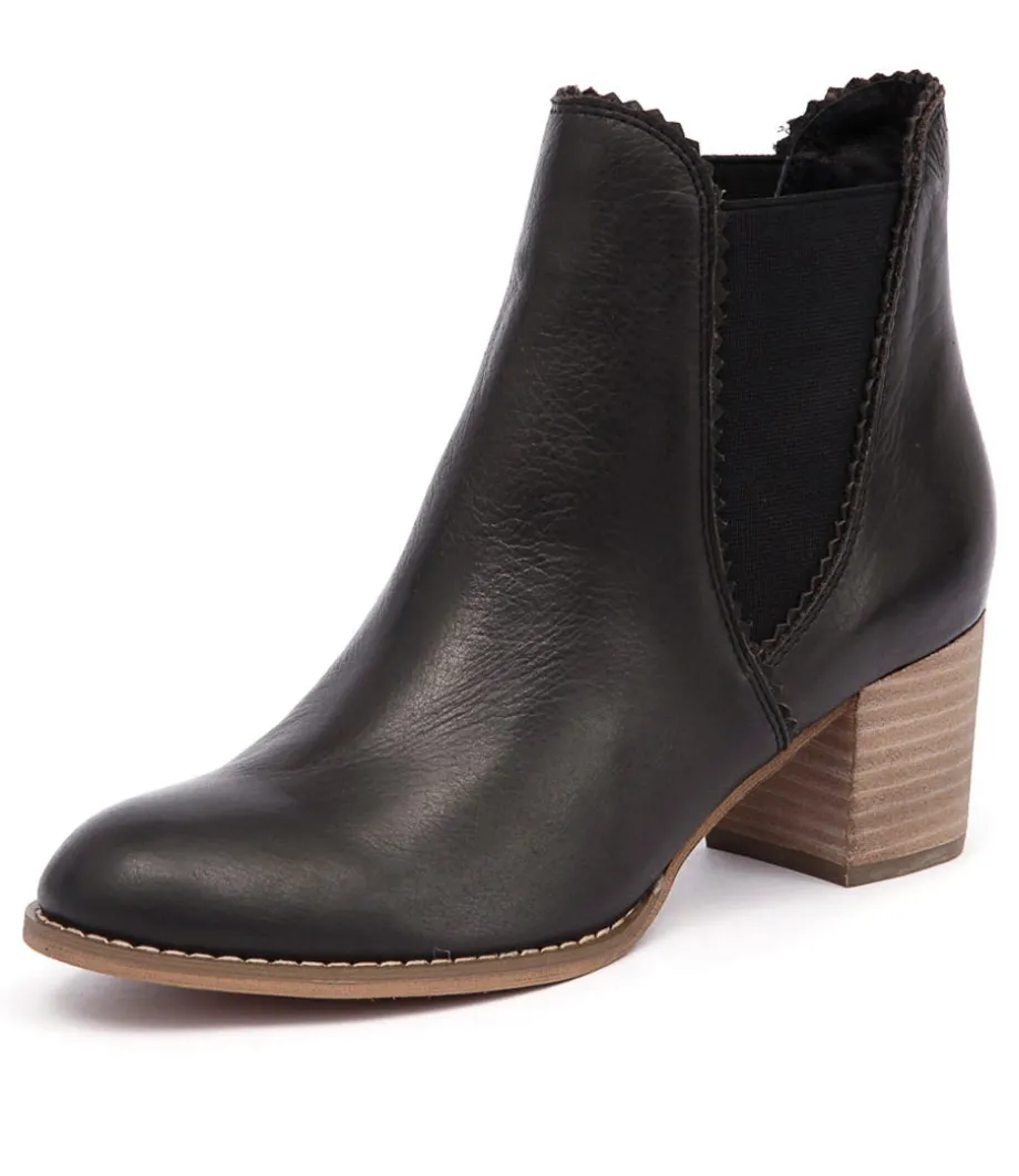 Sadore Black Leather