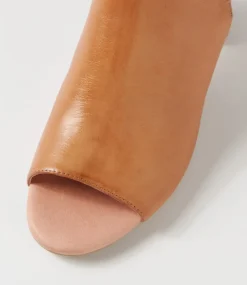 Sauda Tan Leather Sandals