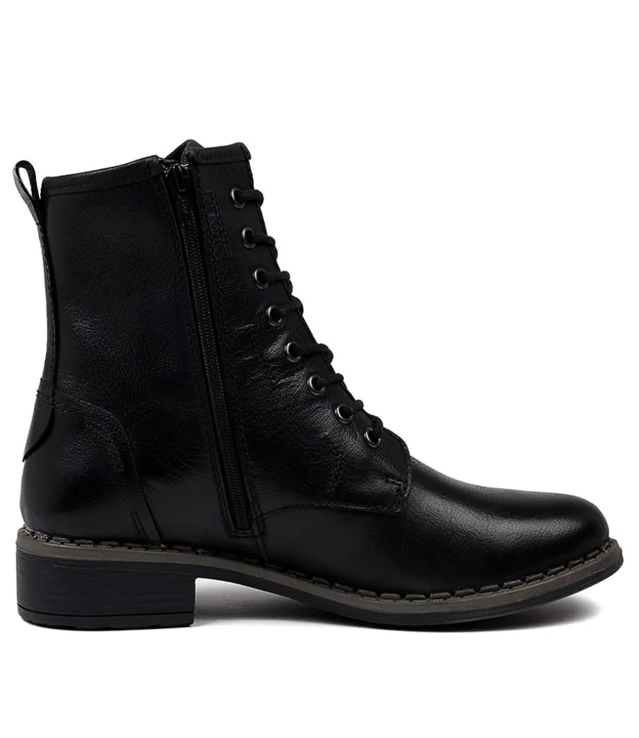 Selena 06 Black Leather