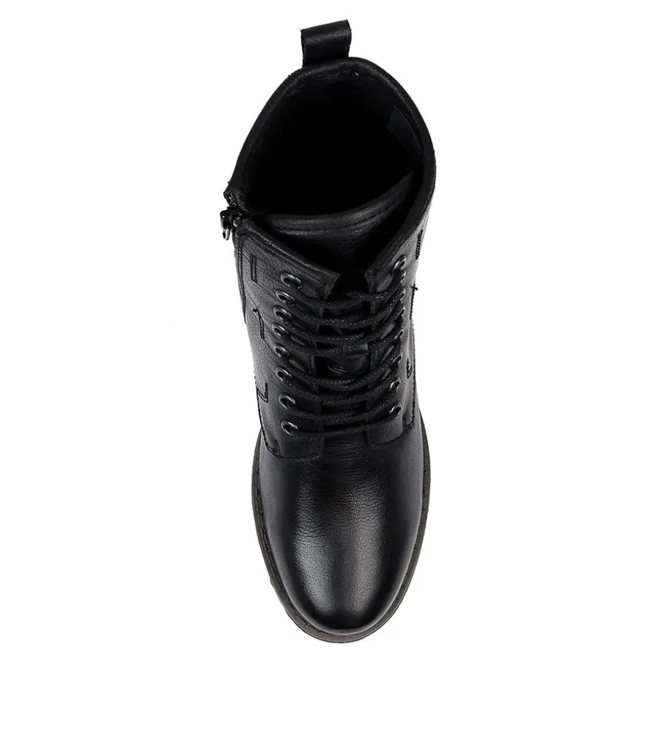 Selena 06 Black Leather