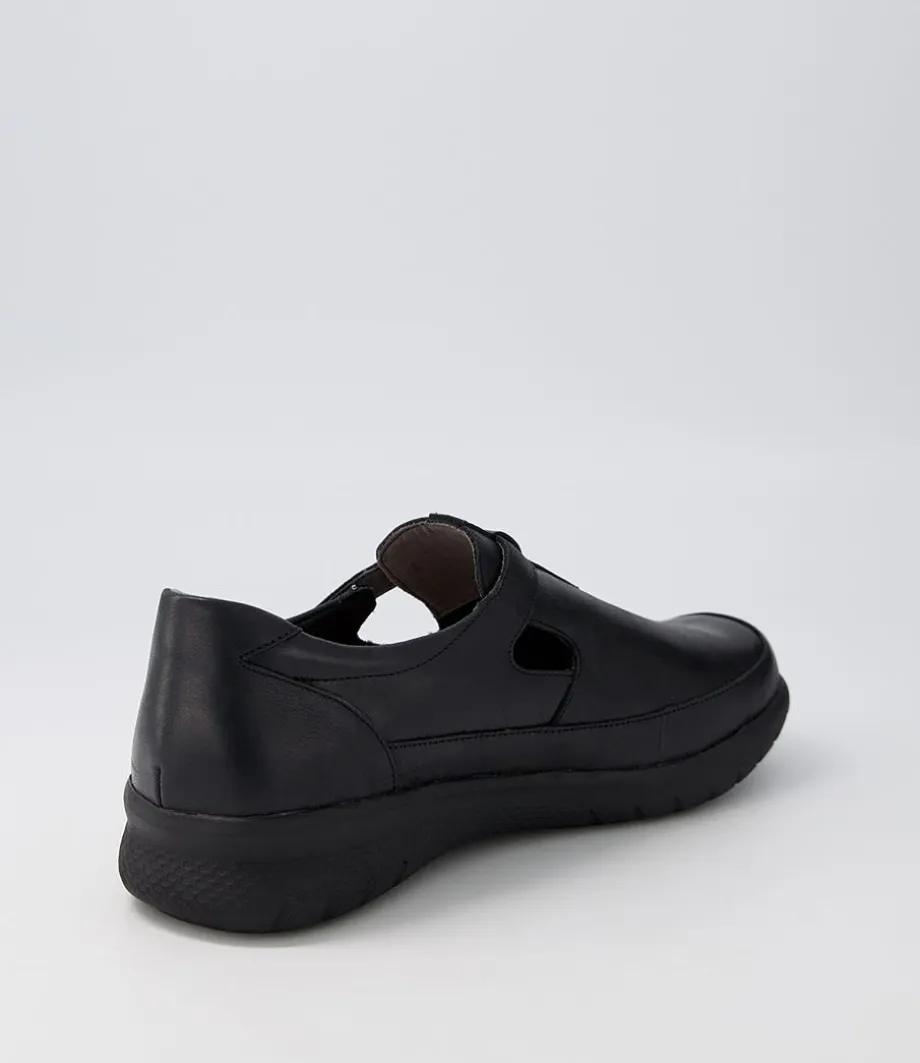 Seras Xf Black Leather Sneakers