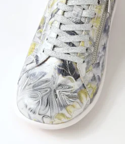 Solar Xf Navy Silver Floral Leather Sneakers