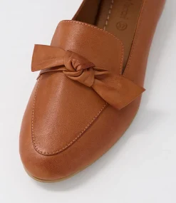 Starna Tan Leather Loafers