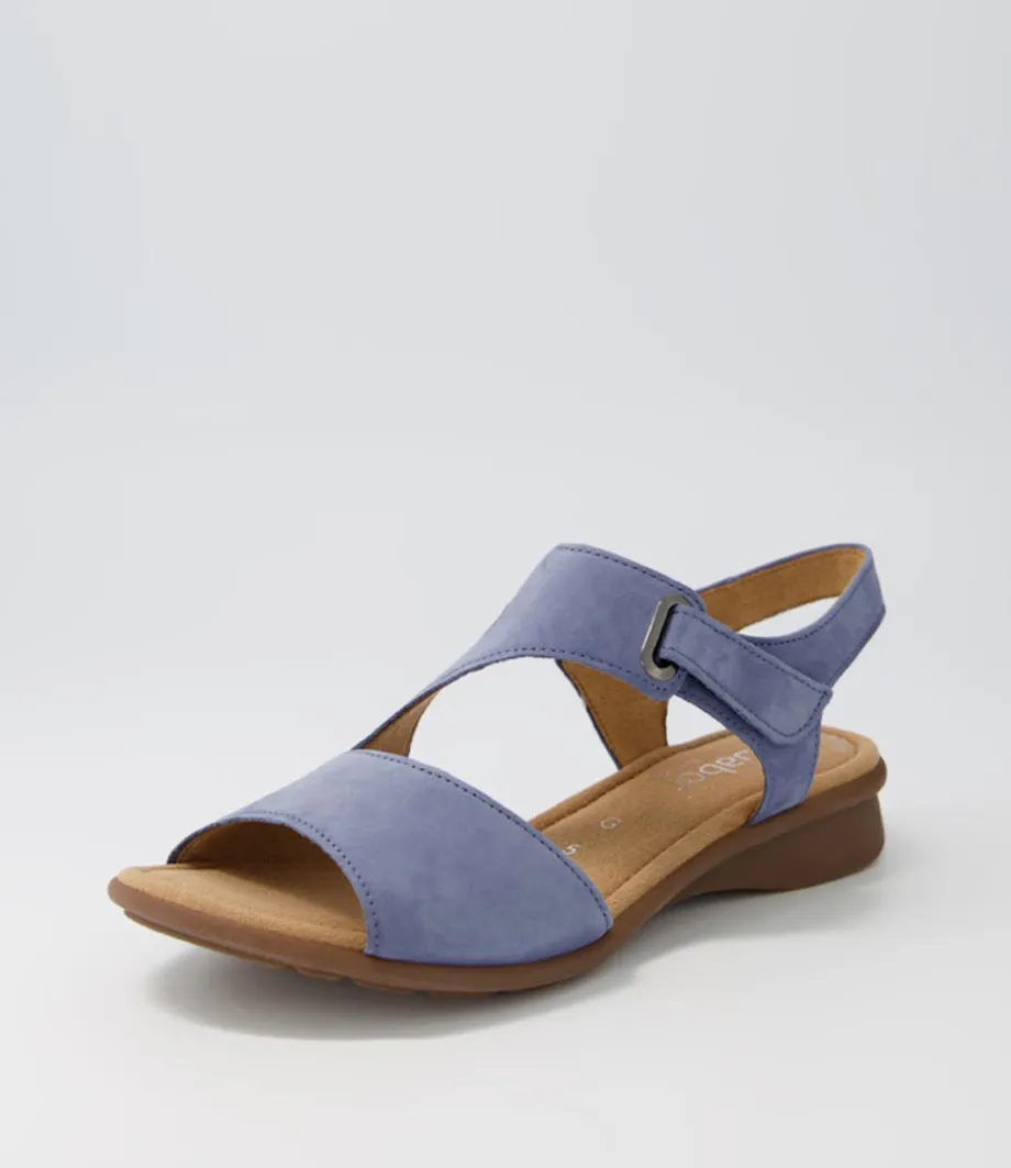 Suraya Heaven Nubuck Sandals