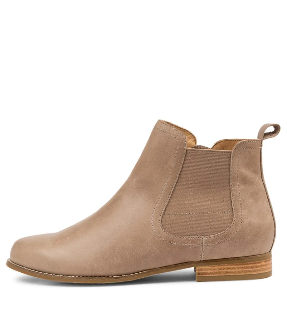 Talia Xf Smoke Leather Ankle Boots