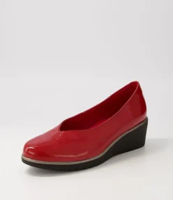 Umme Dark Red Patent Leather Wedges
