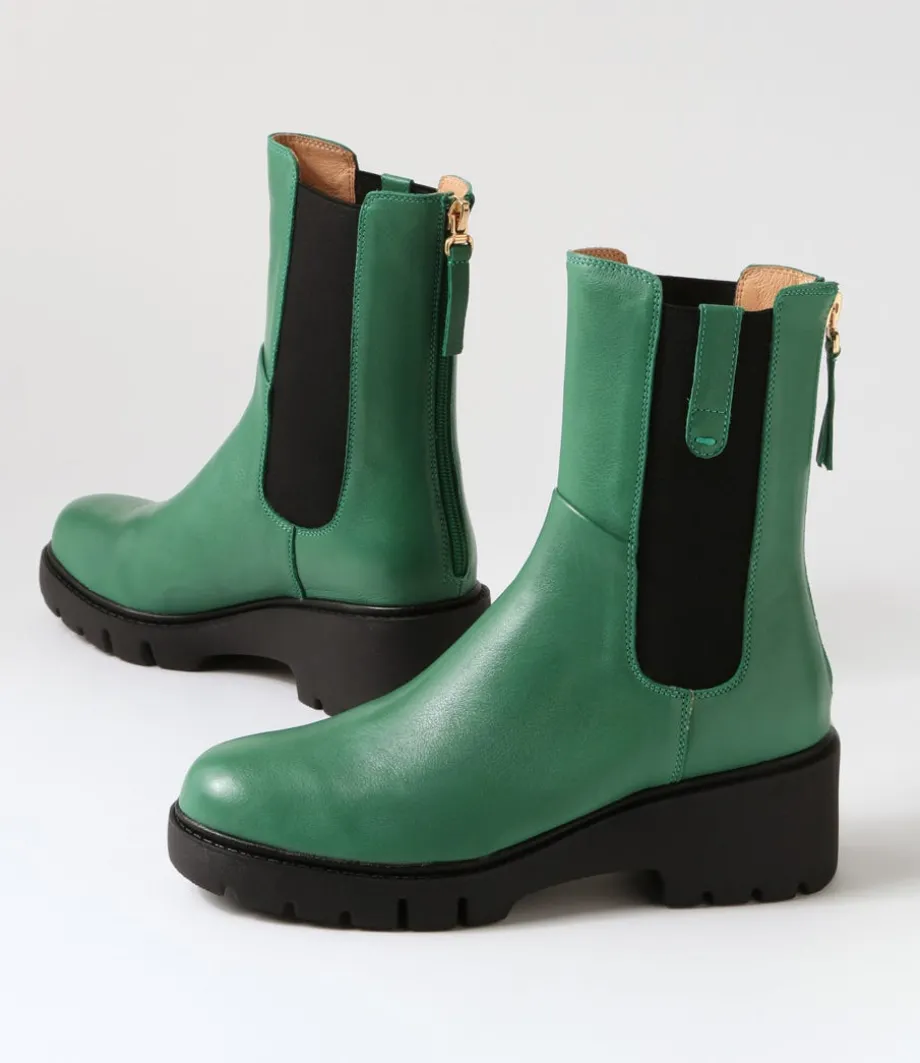 Unita Emerald Black Leather Chelsea Boots