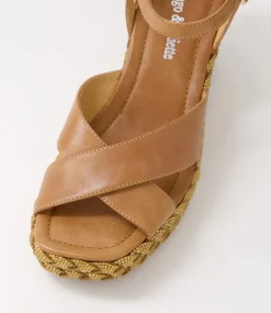 Valrae Tan Leather Sandals