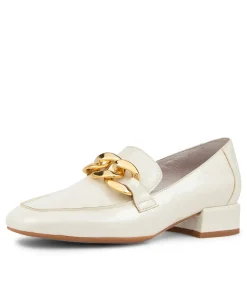 Vivandy White Shrunken Patent Heels