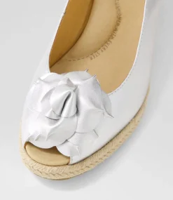 Wawer W Silver Leather Sandals