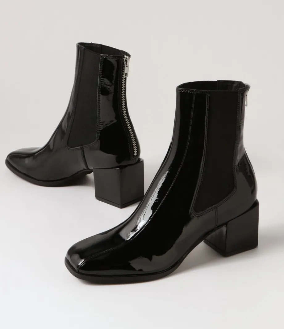 Werdy Black Patent Leather Chelsea Boots