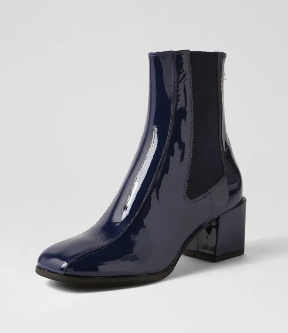 Werdy Saphire Patent Leather Chelsea Boots