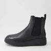 Yestin Black Leather Chelsea Boots