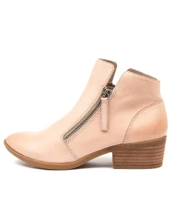 Zalen Blush Leather