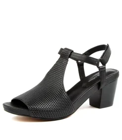 Zettie Black Leather