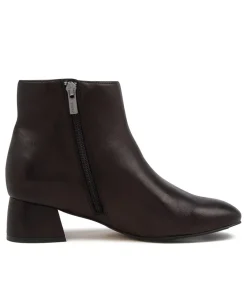 Ziggys W Black Leather Ankle Boots