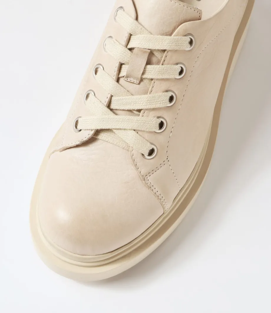 Zilyar Milk Leather Lace Up Flats
